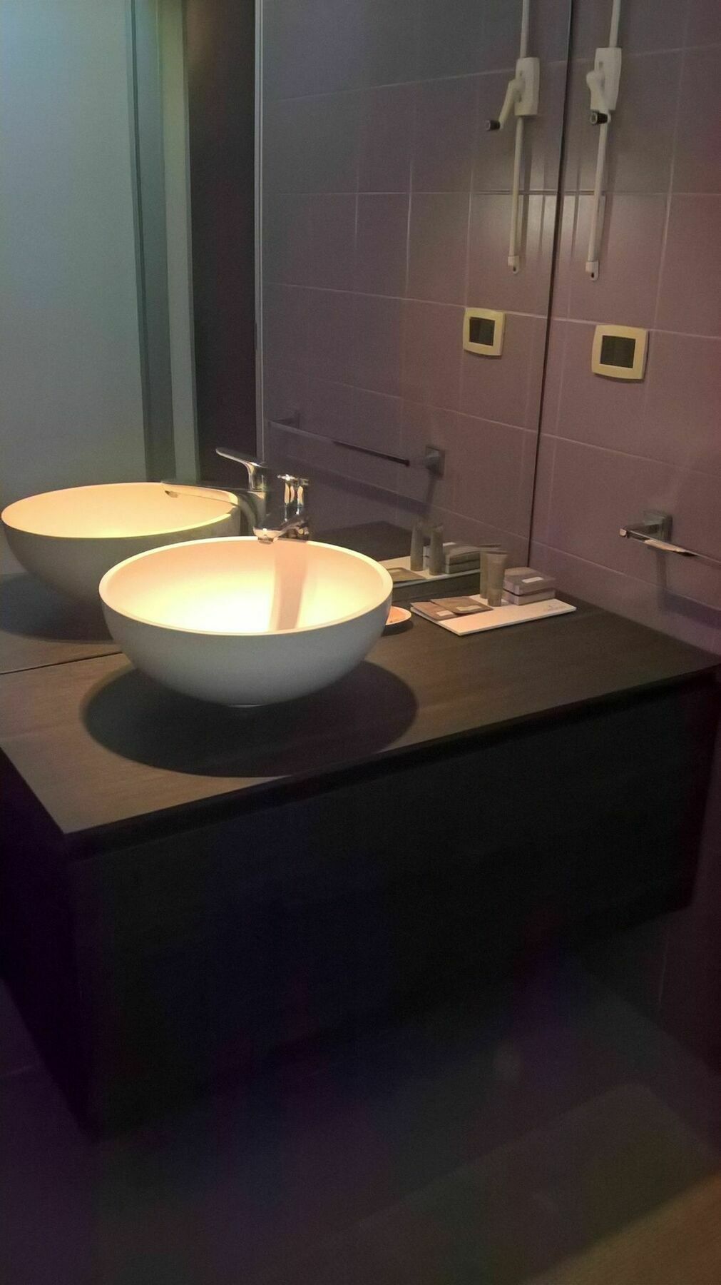 Moro Lin Design 3*